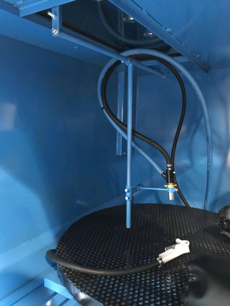 Quelles sont les erreurs courantes à éviter lors de l&rsquo;utilisation d&rsquo;une cabine de sablage ?